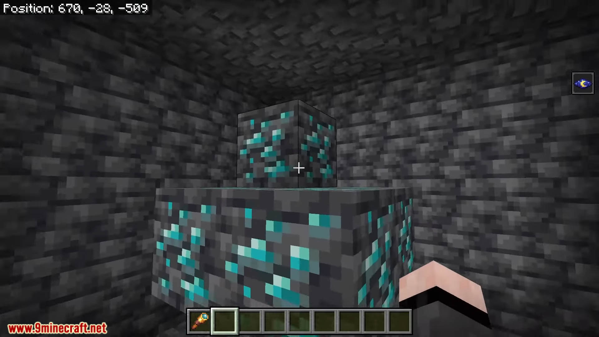 New Four-Blacksmith Seed For Minecraft (1.21.8, 1.21.1) – Bedrock Edition