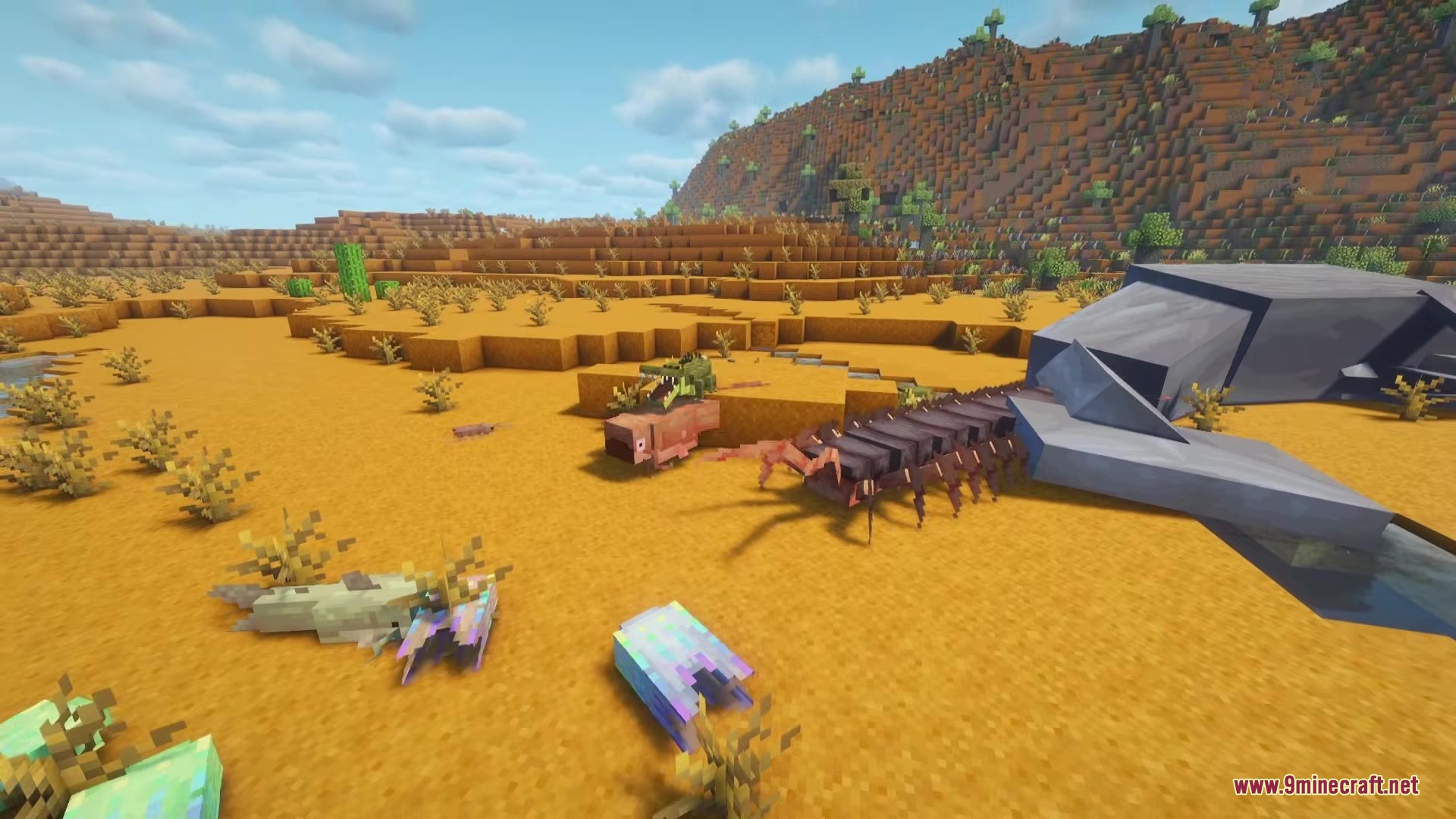 Alex’s Mobs Fabric Mod (26.2, 1.20.1) – Populate Every Biome With Exotic 4 A giant centipede and other unique creatures roaming through a desert biome