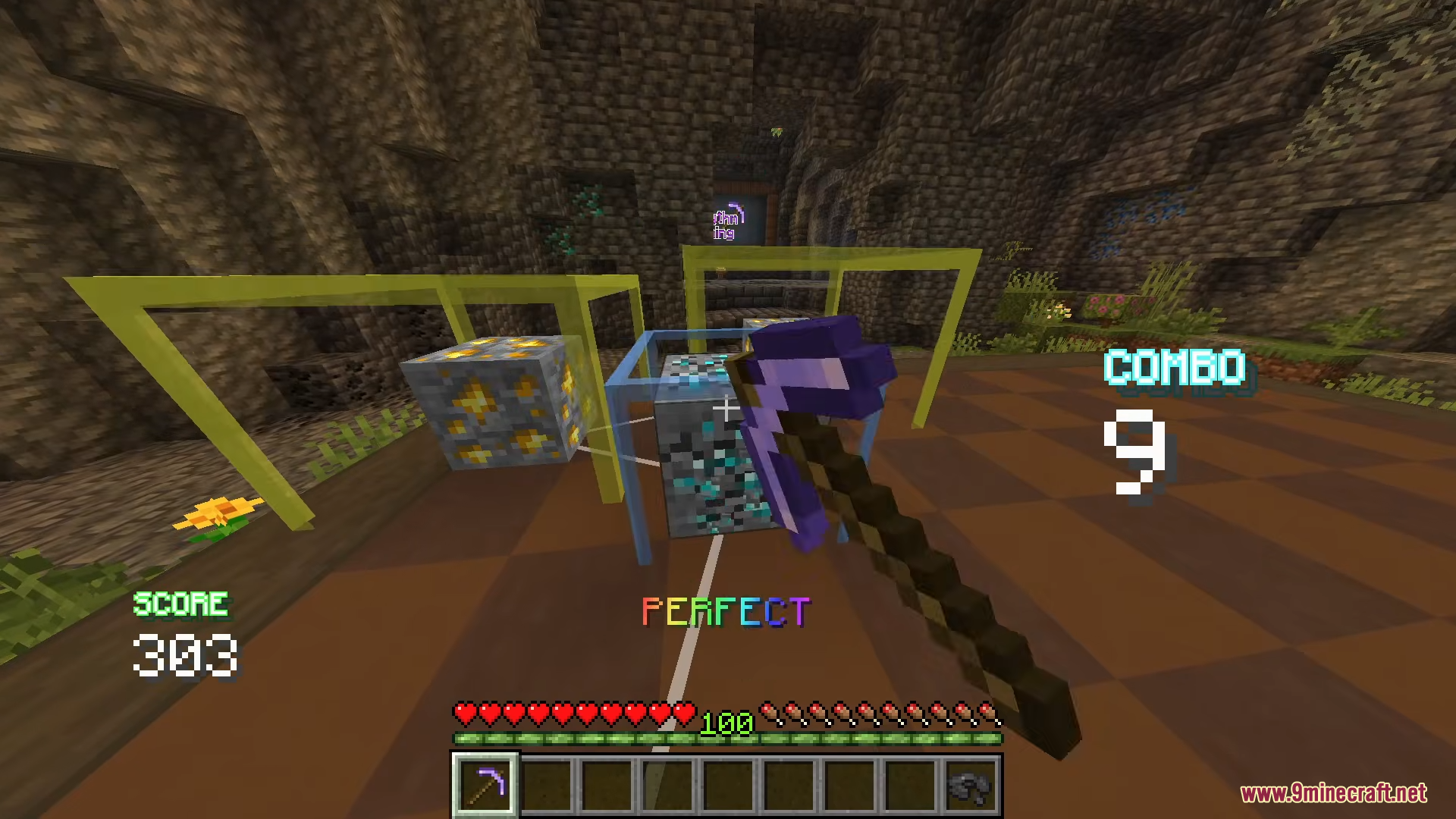 Rhythm Mining Map (26.2, 1.20.1) – Mine To The Beat 5 A player mines diamond and gold ore blocks to increase their combo