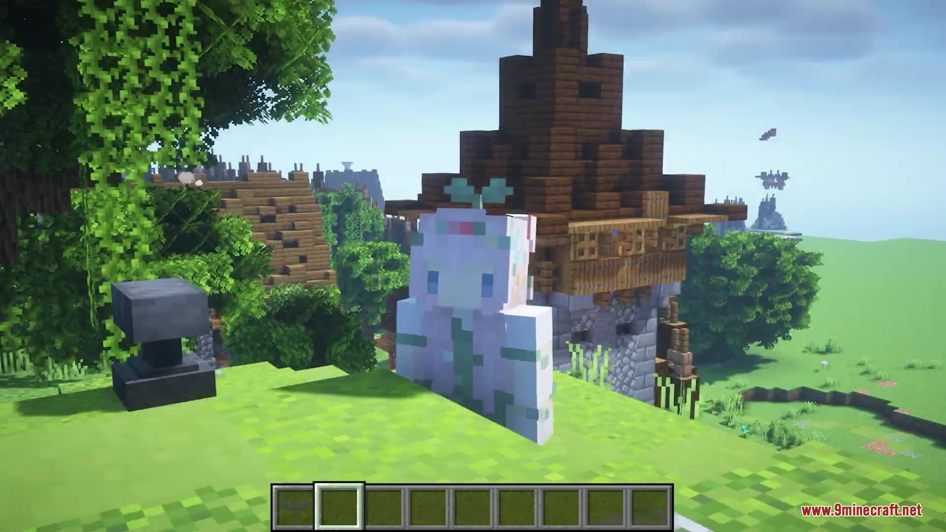 Sprout Hat Resource Pack (1.21.11, 1.20.1) – Wear A Cute Tiny Green Plant 6 A minecraft player wearing a tiny green sprout hat standing near an anvil