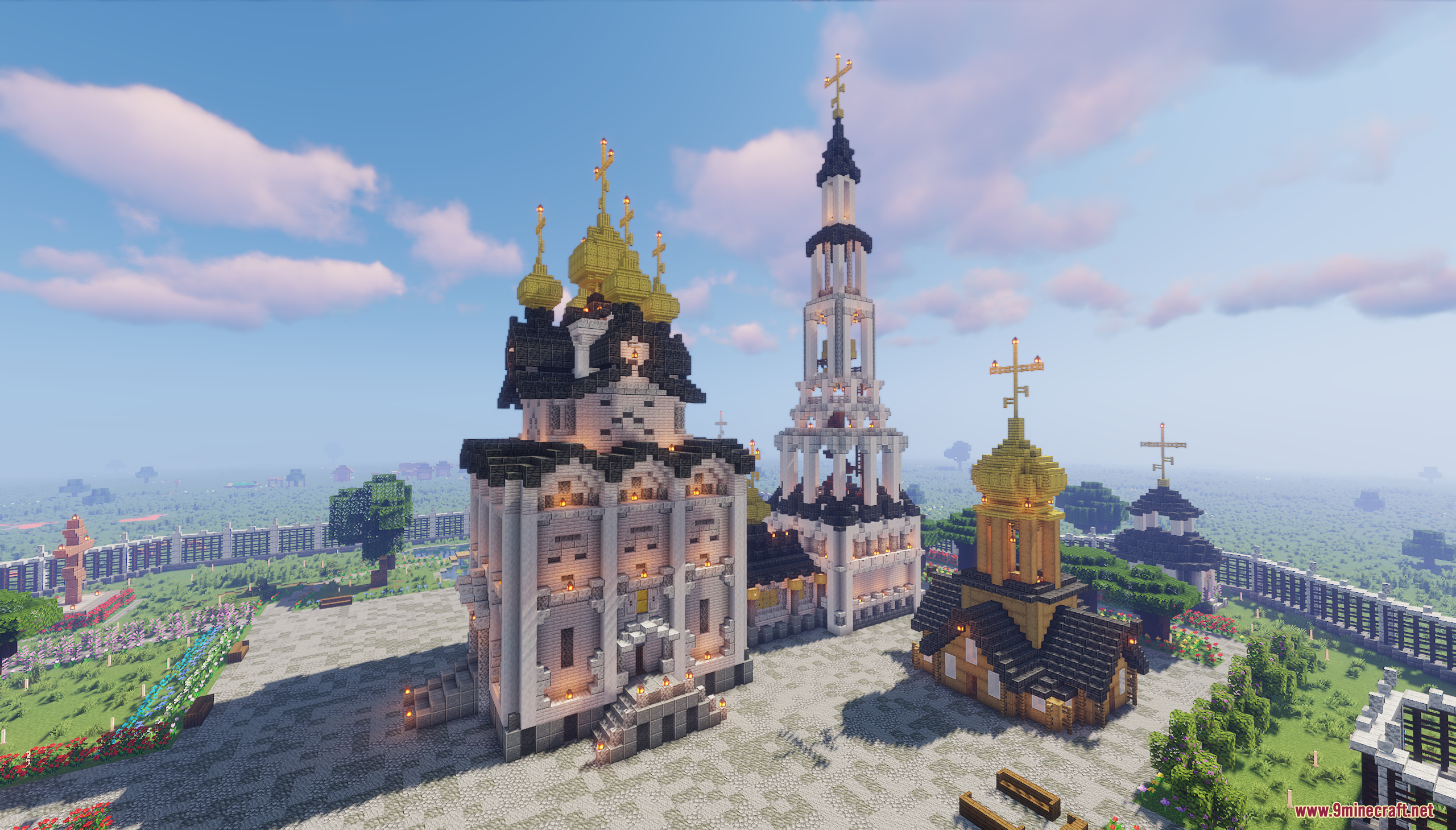 The Cerkov Map (26.2, 1.20.1) – Slavic Orthodox Church 7 Wide view of a russian orthodox church complex built in minecraft