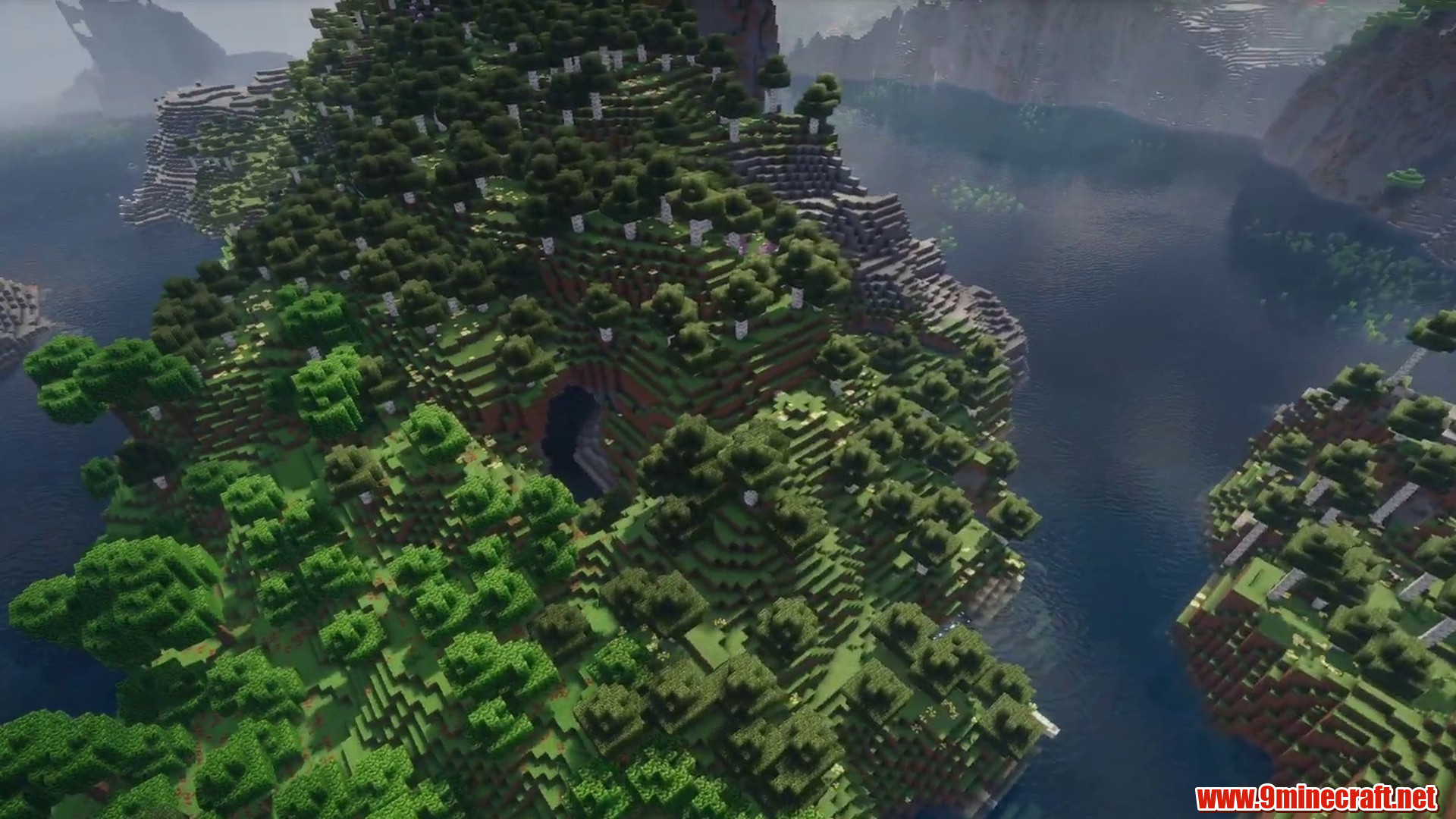 12 Minecraft Seeds With Naturally Perfect Building Terrain (26.2, 1.21.11) – Java/Bedrock Edition 6 Wooded inland island in minecraft seed -2896640480717401435