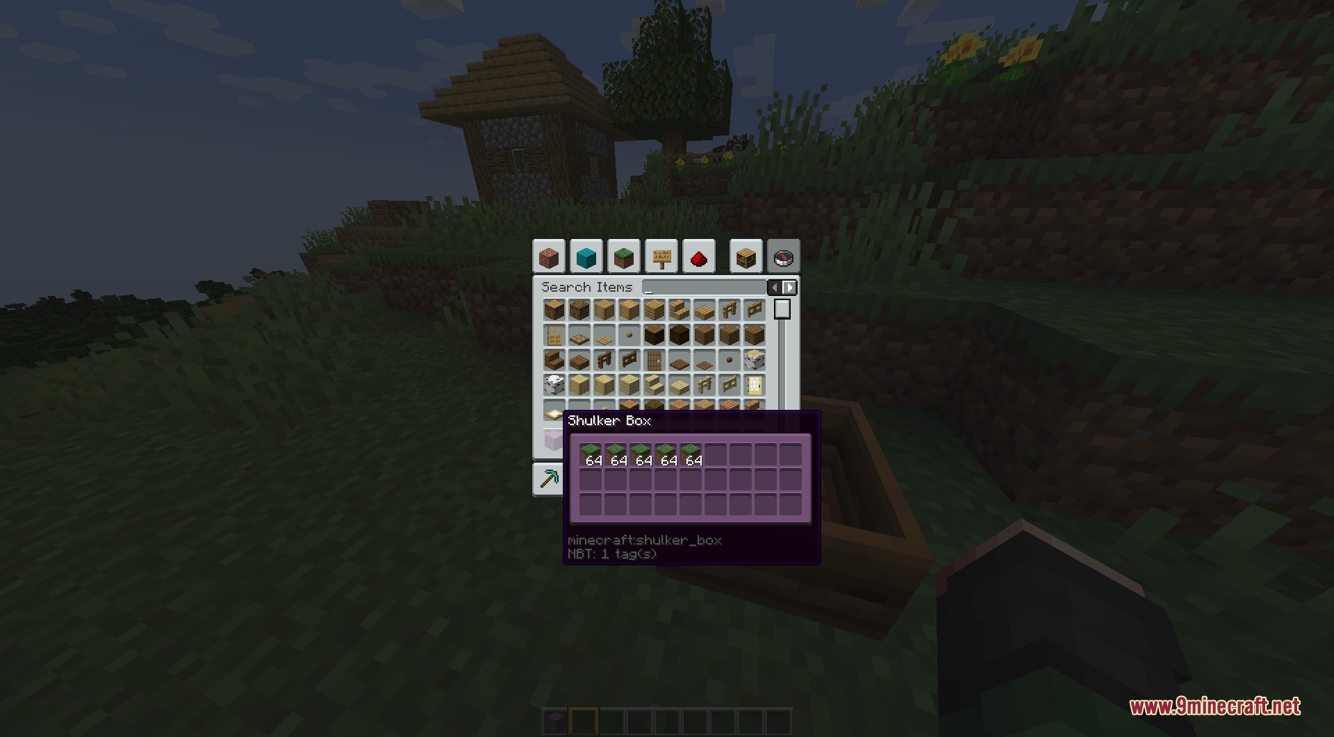 Gui Revision Compats Resource Pack (26.2, 1.20.1) – Minimalist White Interfaces 6 A custom shulker box tooltip displays grass blocks in the inventory menu