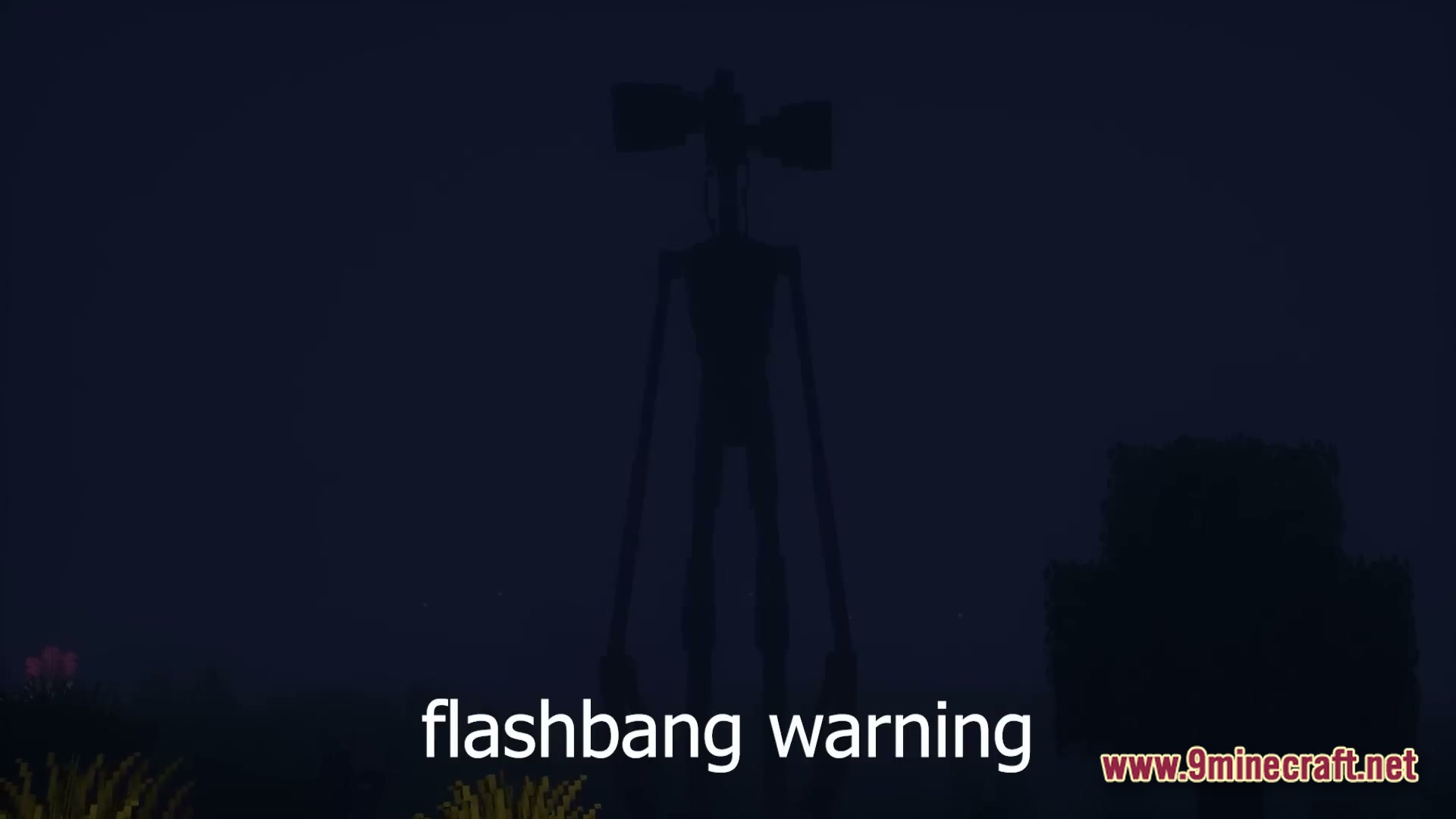 Horror Modpack (1.20.1) – Survive The Monsters Listening 4 A tall, dark siren head creature stands in a dark minecraft landscape during the night